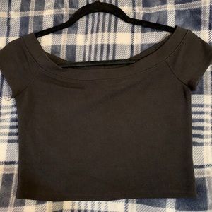 Off the shoulder black top 🖤